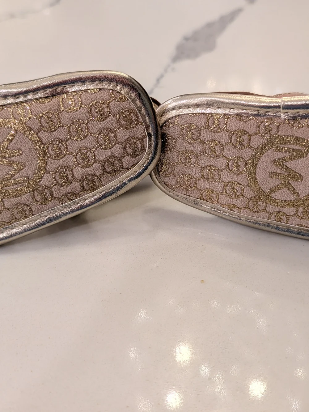Michael Kors Metallic Gold & White Sandals with Brown Strap Baby Size 2 - Picture 8 of 11